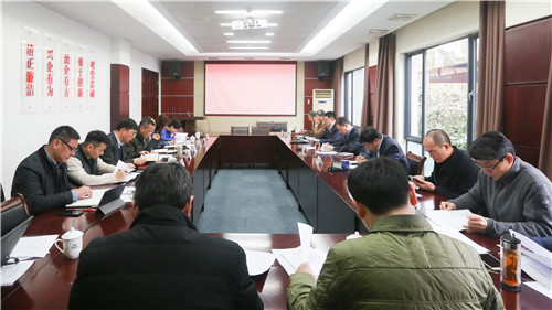 1553503508119417.jpg 202981.jpg